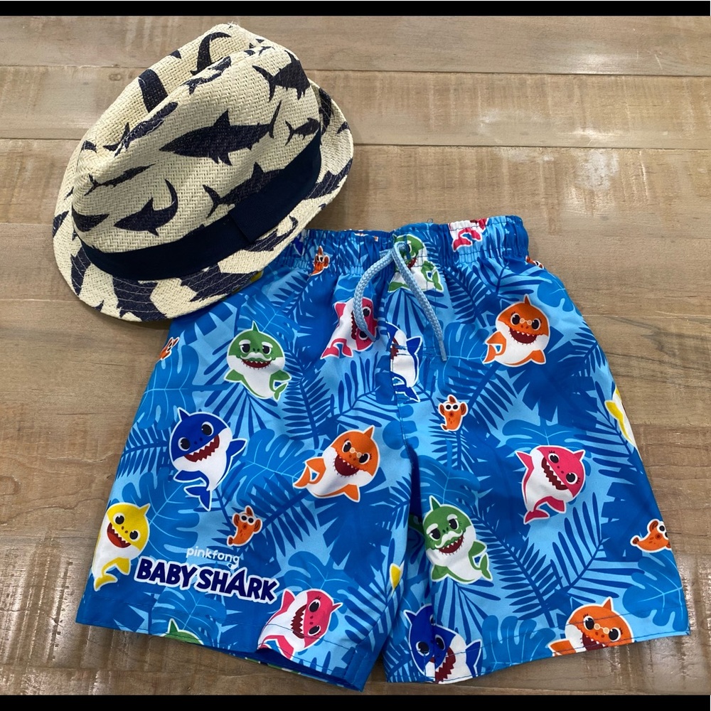 H&M Pinkfong BABY SHARK toddler swim trunks and beach hat fedora set
